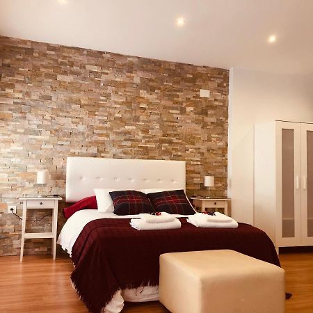 La Victoria 1 El Paseo Apartment อาร์ชิโดนา ภายนอก รูปภาพ